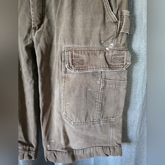 Duluth Trading Heavy Canvas Carperter Cargo Shorts Brown Distressed Size 38X32 - Picture 2 of 4
